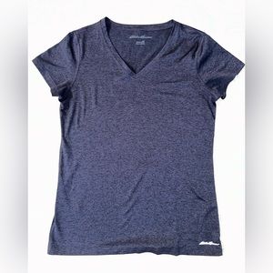 Women’s Eddie Bauer v-neck short sleeve top - blue - size medium
